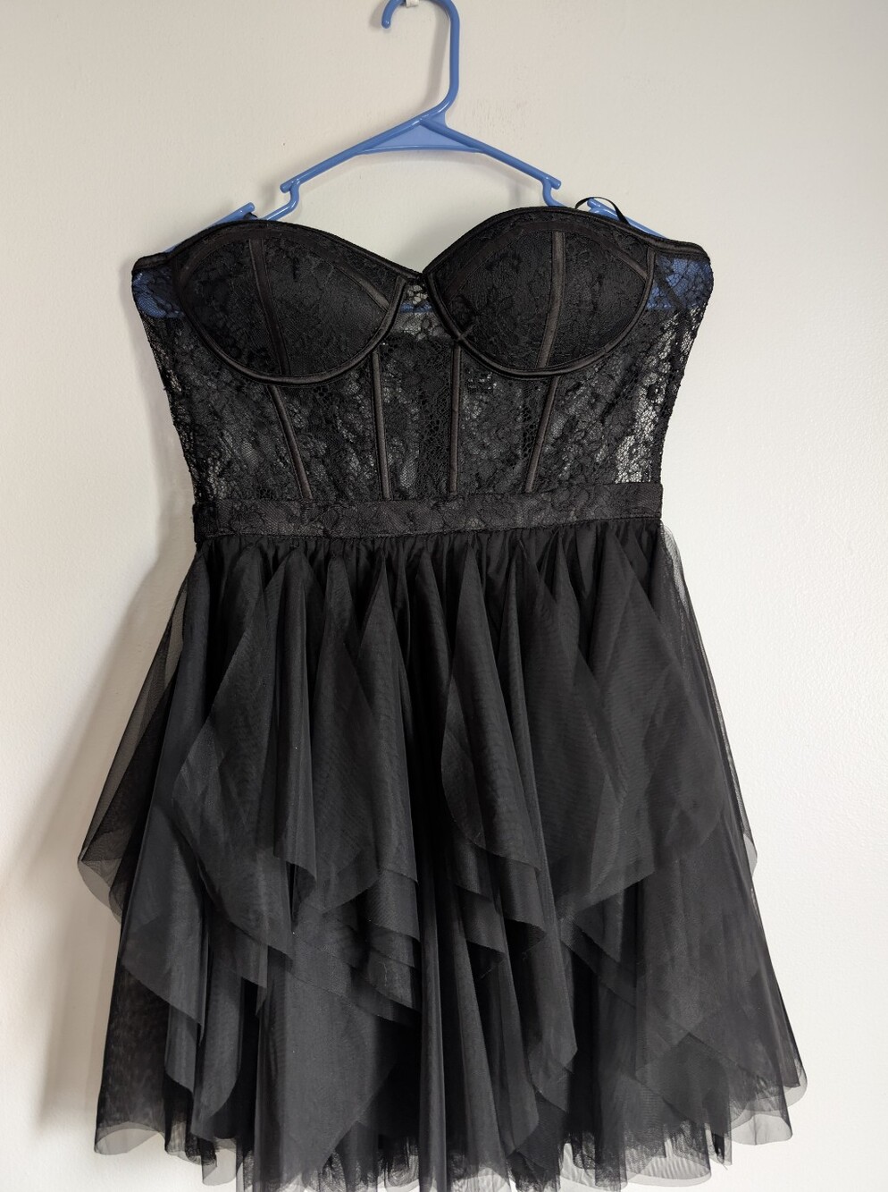 Forever 21 Black Strapless Lace & Tulle Cocktail Dress